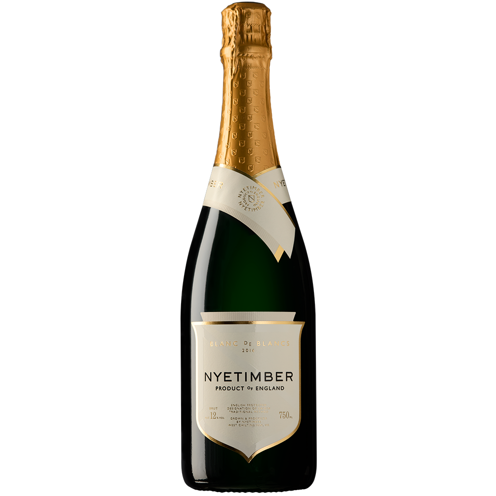 Nyetimber Blanc de Blancs 2016 in a gift box