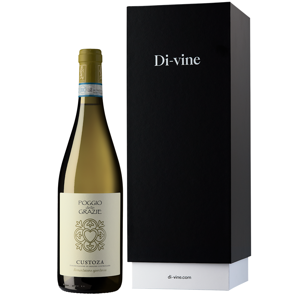 Front view of a bottle of Poggio delle Grazie Custoza 2022 and a black and white gift box with “Di-vine” printed on the front, all on a white background.