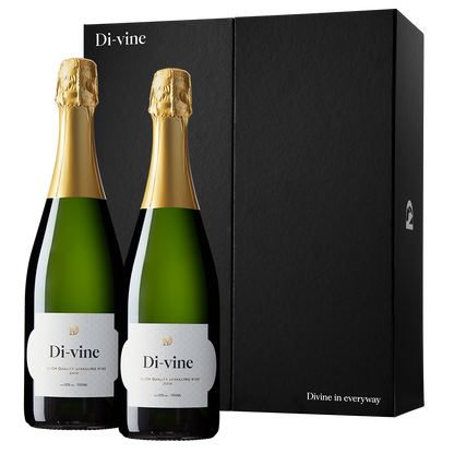 Di-vine 2019 English Sparkling Wine double in a 2 bottle elevator box