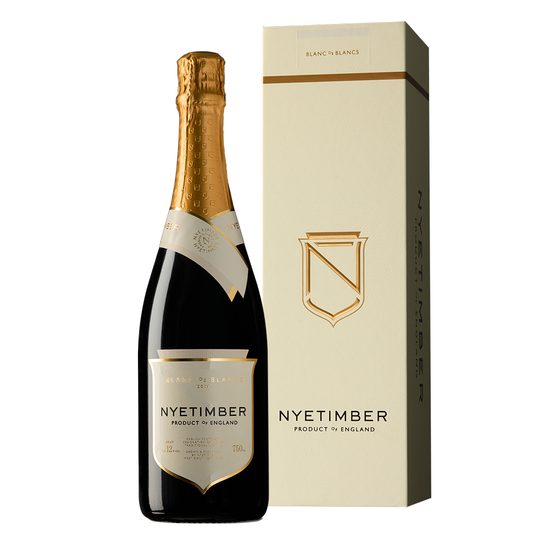 Nyetimber Blanc de Blancs 2016 in a gift box