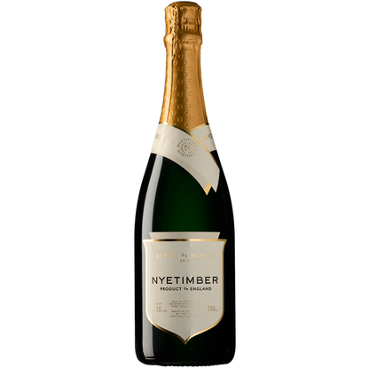 Nyetimber Blanc de Blancs 2016 in a gift box